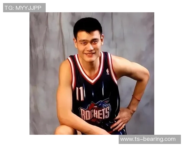 姚明肩膀厚背后的故事与篮球生涯的辉煌成就分析